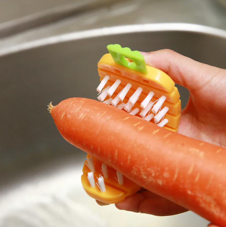 Bendable Fuller Potato Scrubbing Brush
