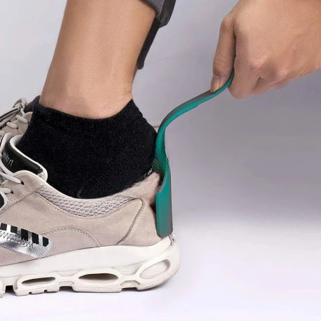 Clip N Slip Easy Shoe Horn Effortless Footwear Aid