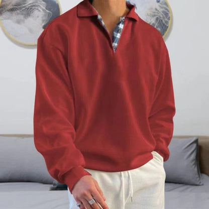 Pullover with classic structure