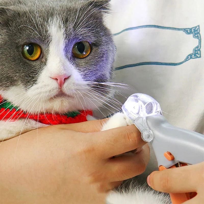 Safe Pet Nail Clippers with Quick Sensor for Grooming